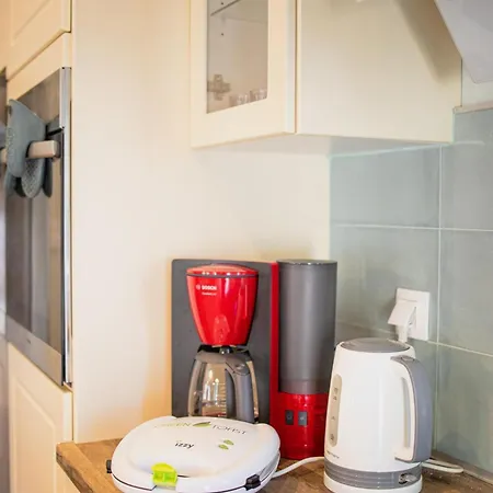 Valentini's Uptown Flat شقة فولوس