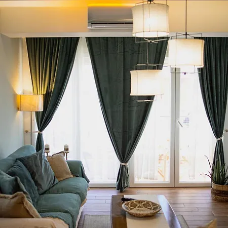 Valentini's Uptown Flat Appartement